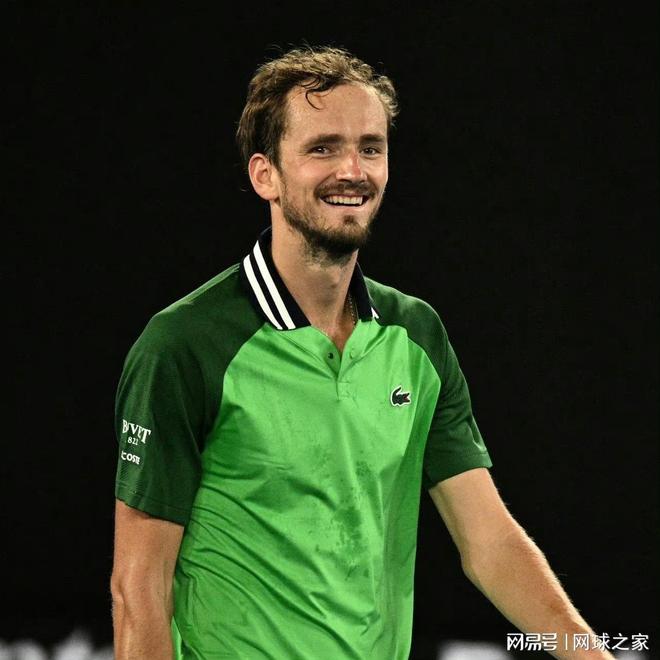 虽然依旧展 虽然依旧展