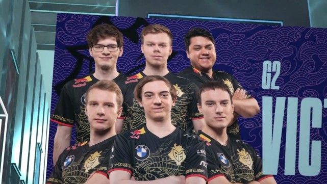 展现了他强 展现了他强